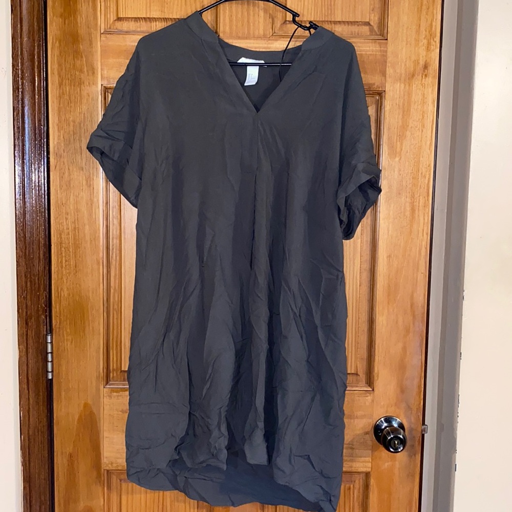 H&M Olive Green Short Sleeve Long Tee, Blouse